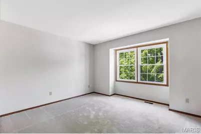 2100 Seven Oaks Drive, Saint Charles, MO 63303 - Photo 20