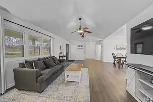 30421 Peach Blossom Ln, Lebanon, MO 65536 - Photo 6