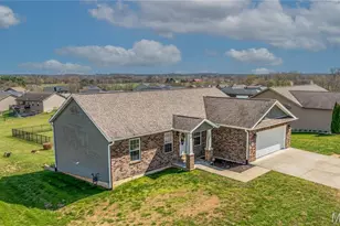 418 Hillcrest Drive, Jackson, MO 63755 - Photo 4