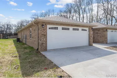 2935 & 2937 Shadow Wood Lane, Cape Girardeau, MO 63701 - Photo 2
