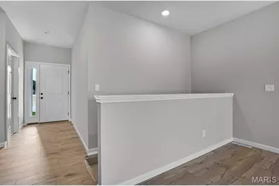 2304 Hank's Close #172 STB, Washington, MO 63090 - Photo 2