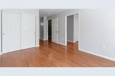 11328 Ashton Wood Lane, Maryland Heights, MO 63043 - Photo 18