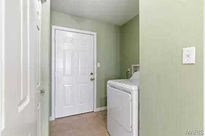 11328 Ashton Wood Lane, Maryland Heights, MO 63043 - Photo 12