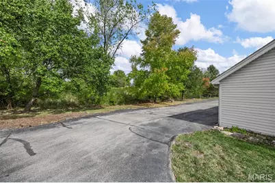 16549 Carriage View Court, Wildwood, MO 63040 - Photo 36