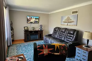 3736 Park Crest Dr, Unincorporated, MO 63125 - Photo 6