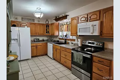 3736 Park Crest Drive, Unincorporated, MO 63125 - Photo 2