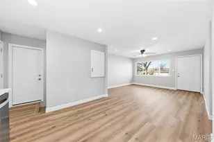 10609 Lochness Ct, Saint Louis, MO 63114 - Photo 10