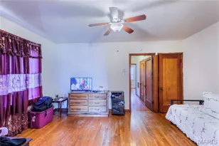 3725 Phillips Pl, Saint Louis, MO 63116 - Photo 20