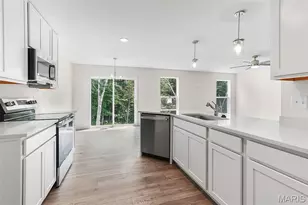 16008 Cinderella Ct, Ellisville, MO 63021 - Photo 8