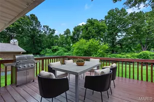 547 Golfwood Dr, Ballwin, MO 63021 - Photo 8