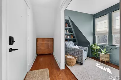 3559 Halliday Ave #301, Saint Louis, MO 63118 - Photo 2