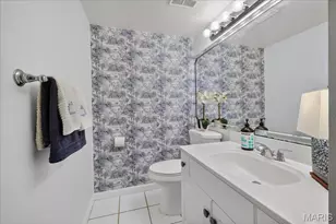 414 S Geyer Rd, Kirkwood, MO 63122 - Photo 14