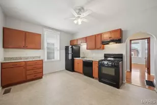 5424 Bischoff Ave, Saint Louis, MO 63110 - Photo 6