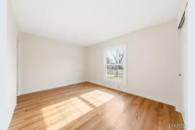 1475 Loveland Drive, Florissant, MO 63031 - Photo 26