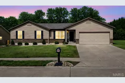 416 Fredricksburg Way, Wright City, MO 63390 - Photo 1