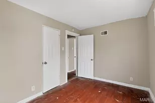 6009 Bermuda Dr, Saint Louis, MO 63135 - Photo 22