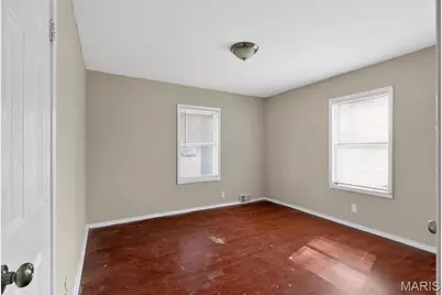 6009 Bermuda Drive, Saint Louis, MO 63135 - Photo 12