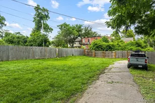 5829 Bartmer Ave, Saint Louis, MO 63112 - Photo 20