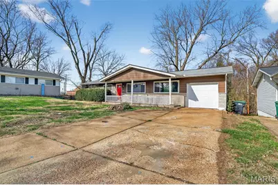 10425 Gardo Court, Saint Louis, MO 63137 - Photo 2