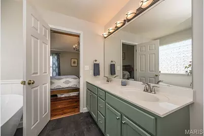 1403 Grizzly Hollow, Wentzville, MO 63385 - Photo 28