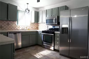 1618 Ventnor Pl, Florissant, MO 63031 - Photo 24