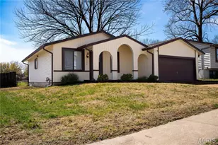 1618 Ventnor Pl, Florissant, MO 63031 - Photo 2