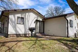 1618 Ventnor Pl, Florissant, MO 63031 - Photo 6