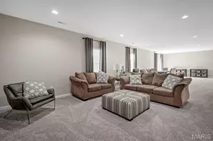 508 Old Moray Pl, Saint Charles, MO 63301 - Photo 18