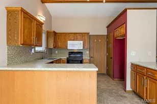 1 Pine Tree Ct, Saint Peters, MO 63376 - Photo 16