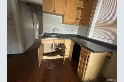 4635 Oregon Avenue, Saint Louis, MO 63111 - Photo 8