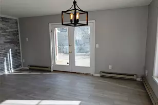 1931 Elm St, Saint Charles, MO 63301 - Photo 2