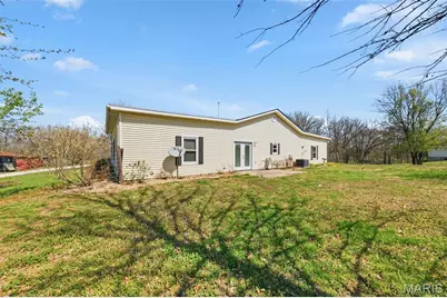 329 Lakeview Road, Old Monroe, MO 63369 - Photo 32