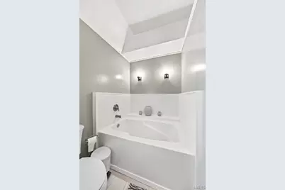 329 Lakeview Road, Old Monroe, MO 63369 - Photo 20