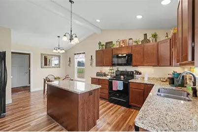 30931 Bonnie Bell Drive, Warrenton, MO 63383 - Photo 2