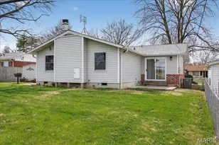 2860 Sussex Dr, Florissant, MO 63033 - Photo 32