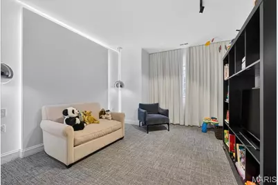 718 Woods Of Ladue Lane, Saint Louis, MO 63124 - Photo 60