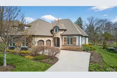 718 Woods Of Ladue Lane, Saint Louis, MO 63124 - Photo 4