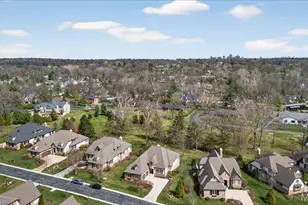 718 Woods of Ladue Ln, Saint Louis, MO 63124 - Photo 64