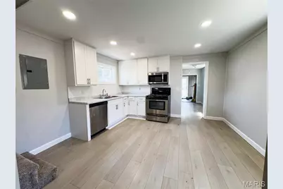 780 Pardella Avenue, Saint Louis, MO 63125 - Photo 4