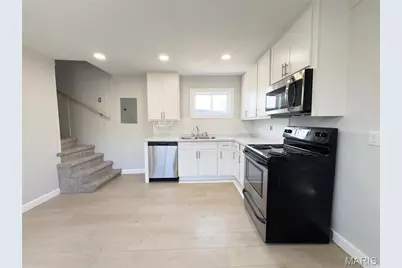 780 Pardella Avenue, Saint Louis, MO 63125 - Photo 6