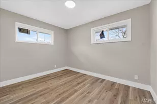 5662 Parchester Dr, Ferguson, MO 63121 - Photo 18