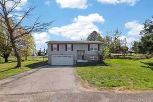 7302 Carriwood Dr, Cedar Hill, MO 63016 - Photo 2