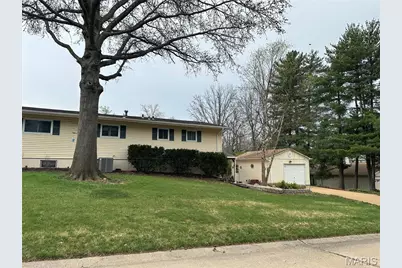 1135 Port Diane Drive, Maryland Heights, MO 63146 - Photo 2