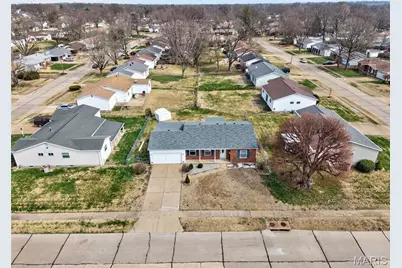 525 Fox Crest Drive, Hazelwood, MO 63042 - Photo 28