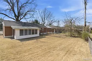 1083 Jennings Station Rd, Saint Louis, MO 63137 - Photo 26