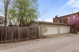 2419 S 12th St, Saint Louis, MO 63104 - Photo 30