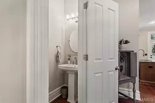 2419 S 12th St, Saint Louis, MO 63104 - Photo 8