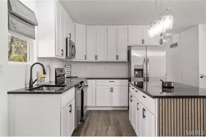 902 Forest Avenue, Valley Park, MO 63088 - Photo 6