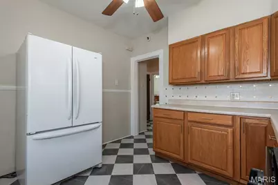 3855 Bingham Avenue, Saint Louis, MO 63116 - Photo 22