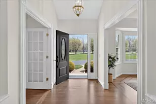 2102 Kehrs Ridge Dr, Chesterfield, MO 63005 - Photo 4